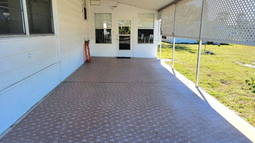 215 Green Haven Road West a Dundee, FL Mobile or Manufactured Home for Sale